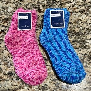 WEST LOOP 2 PAIRS OF COZY and SOFT  SOCKS NWT